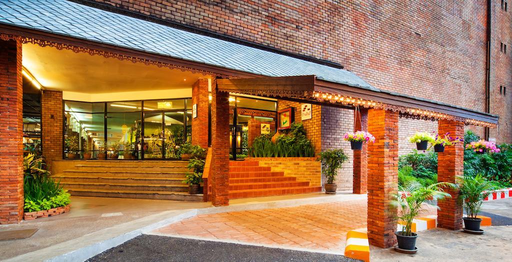 Baan Din Ki Otel Chiang Mai Dış mekan fotoğraf