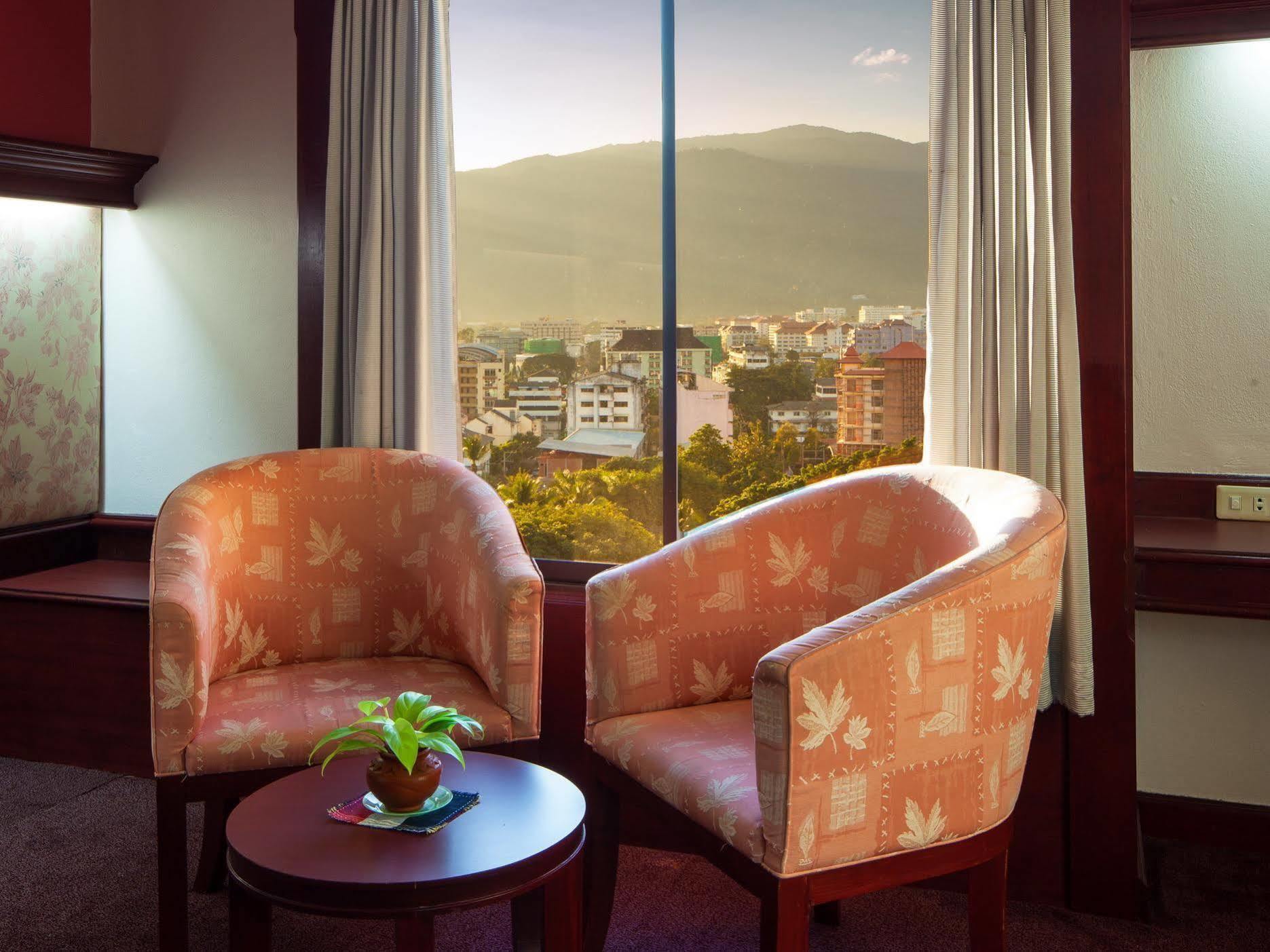 Baan Din Ki Otel Chiang Mai Dış mekan fotoğraf